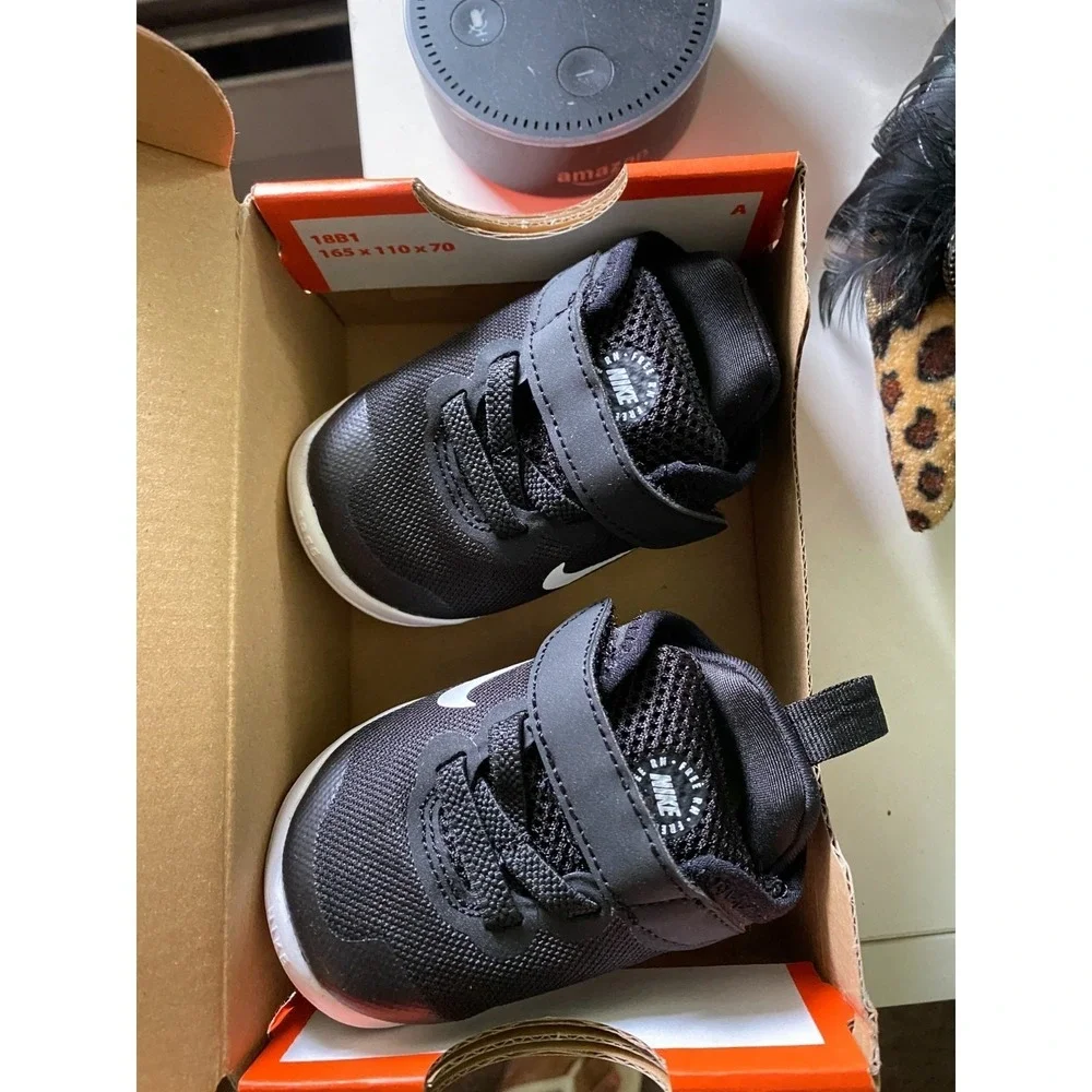 Nike Baby Toddler Free RN 2018 Shoes Black White Size 3 New With Tags